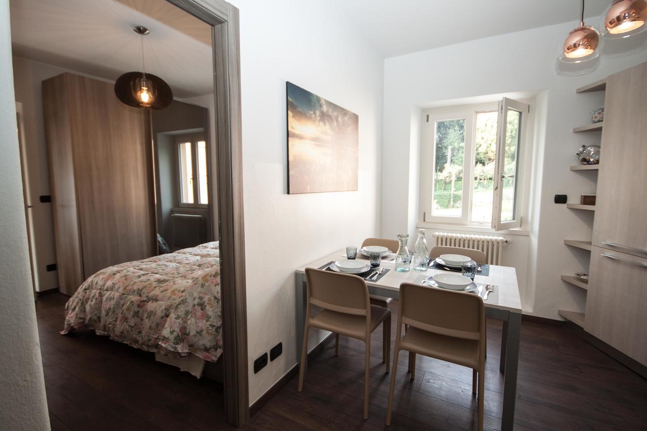 Il Golfo Apartment Ленно Екстер'єр фото